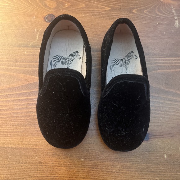ZEBRA‎ KIDS BABY "velvet" Black Loafers Size 20 - Picture 1 of 6